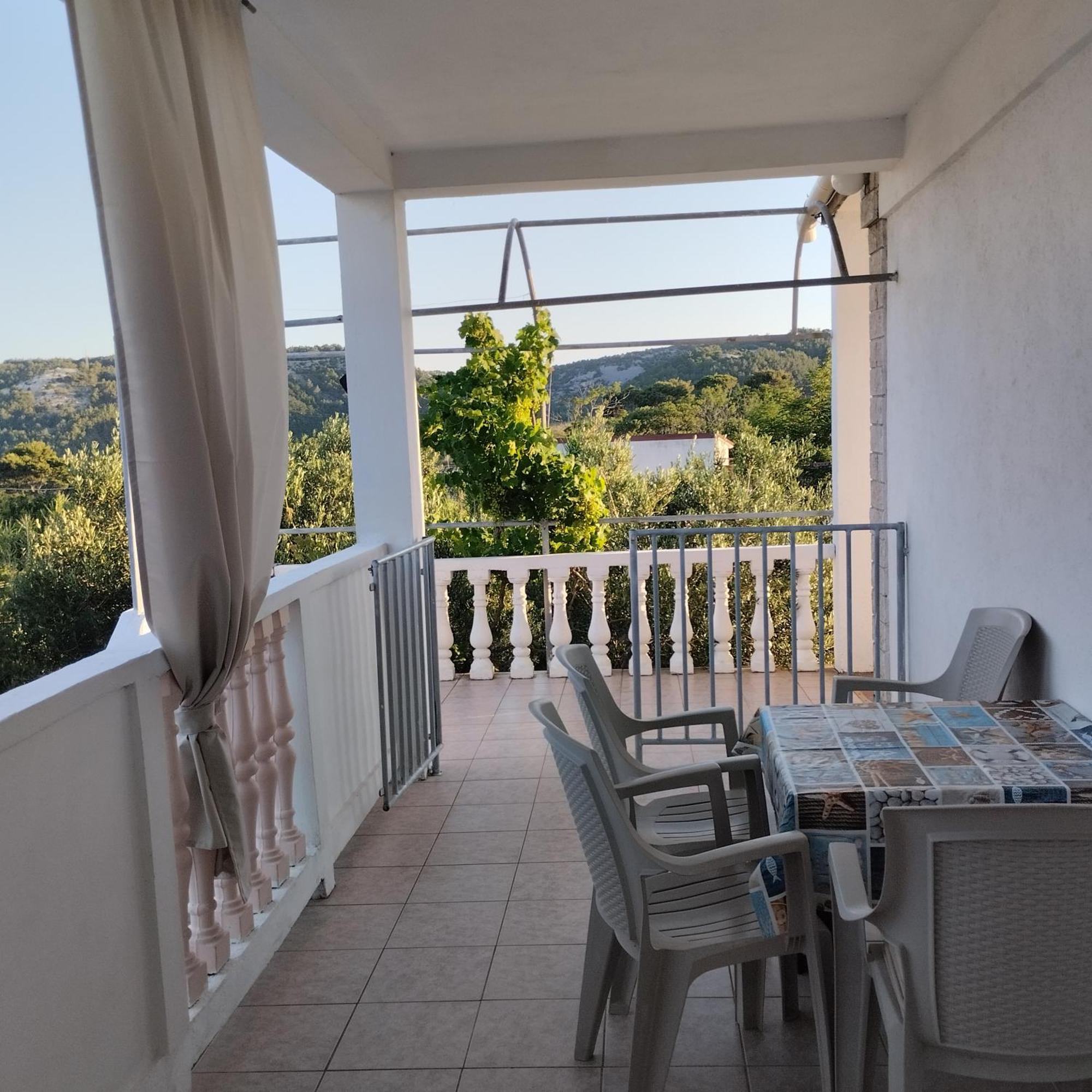 Apartmani Gero Lopar Exterior photo